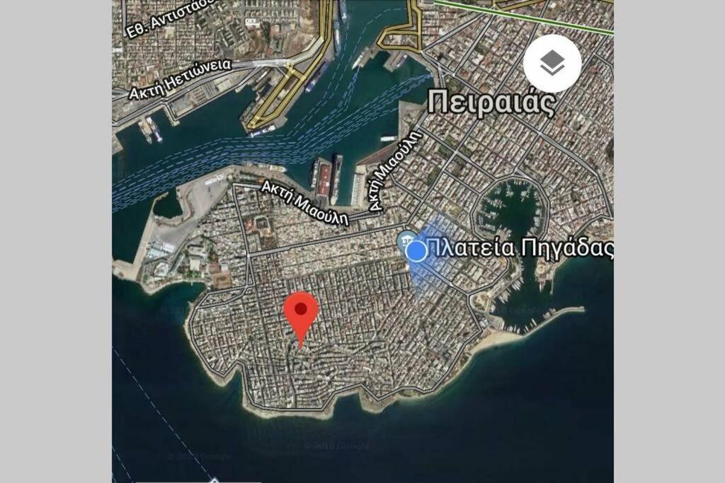 Central Town House 60M2**** Piraeus Buitenkant foto