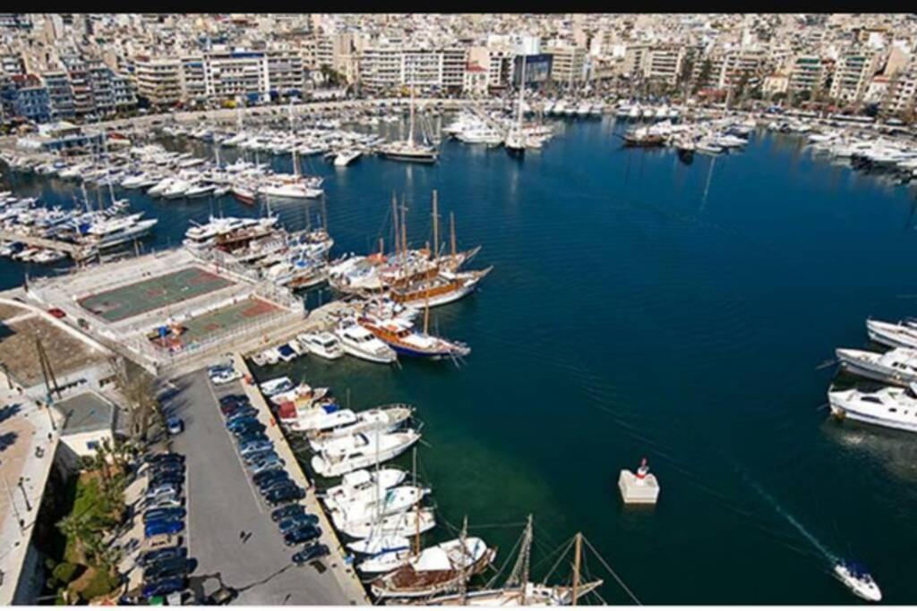 Central Town House 60M2**** Piraeus Buitenkant foto
